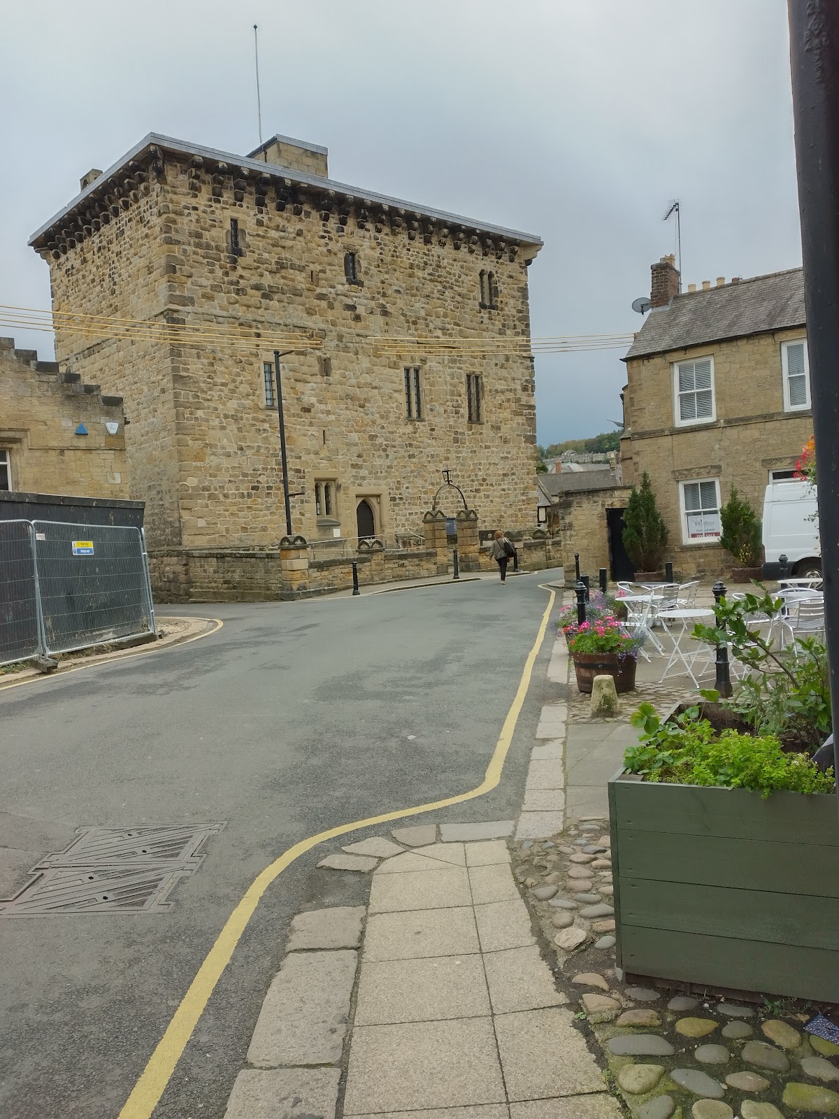 https://whatremovals.co.uk/wp-content/uploads/2022/02/Hexham Old Gaol-225x300.jpeg